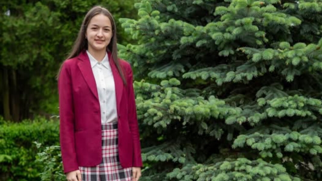 Irina Trifa, elevă a Colegiului Național „Avram Iancu” din Câmpeni, performanță extraordinară la Evaluarea Națională și Olimpiada „Cultură și Spiritualitate Românească”