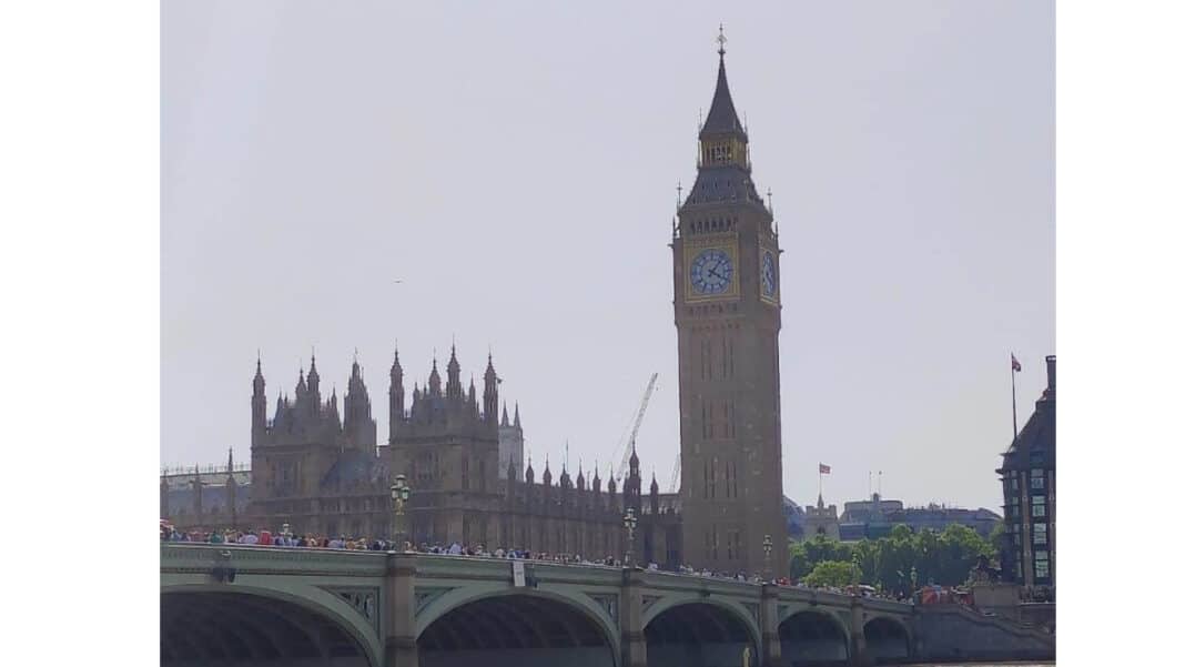 Intrarea în Marea Britanie se va face pe baza unei autorizații electronice: Ce trebuie să știi despre noua regulă